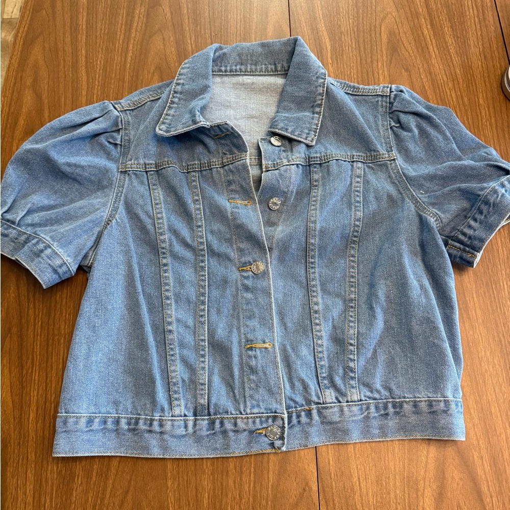 NWOT Blue Denim Short Sleeve Jacket